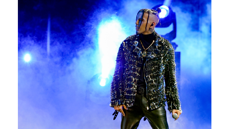 Univision's 33rd Edition of Premio Lo Nuestro a la Música Latina - Show