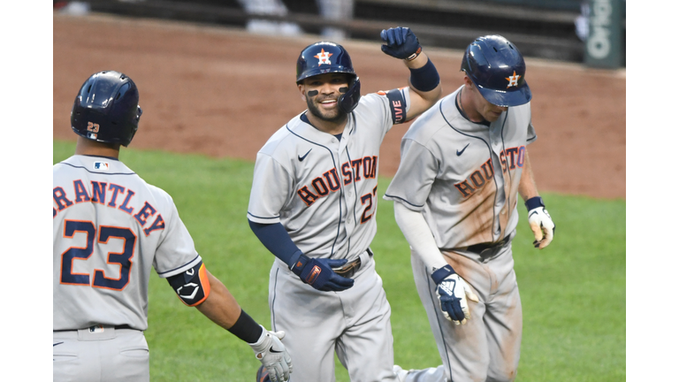 Houston Astros v Baltimore Orioles