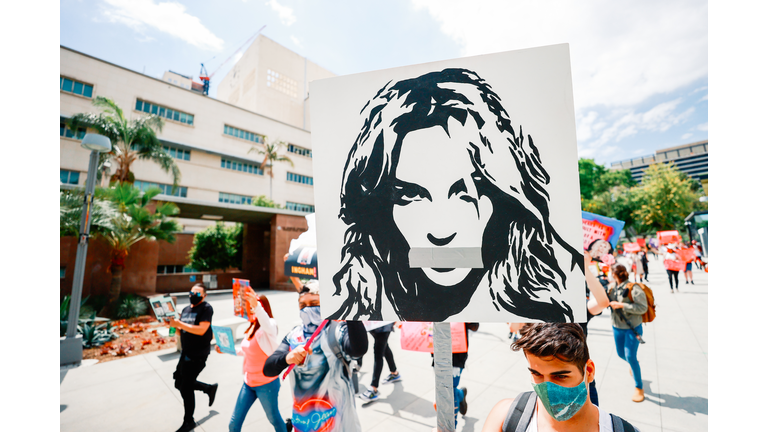 #FreeBritney Protest Outside Courthouse In Los Angeles During Conservatorship Hearing