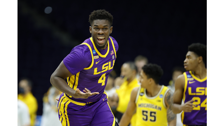 LSU v Michigan