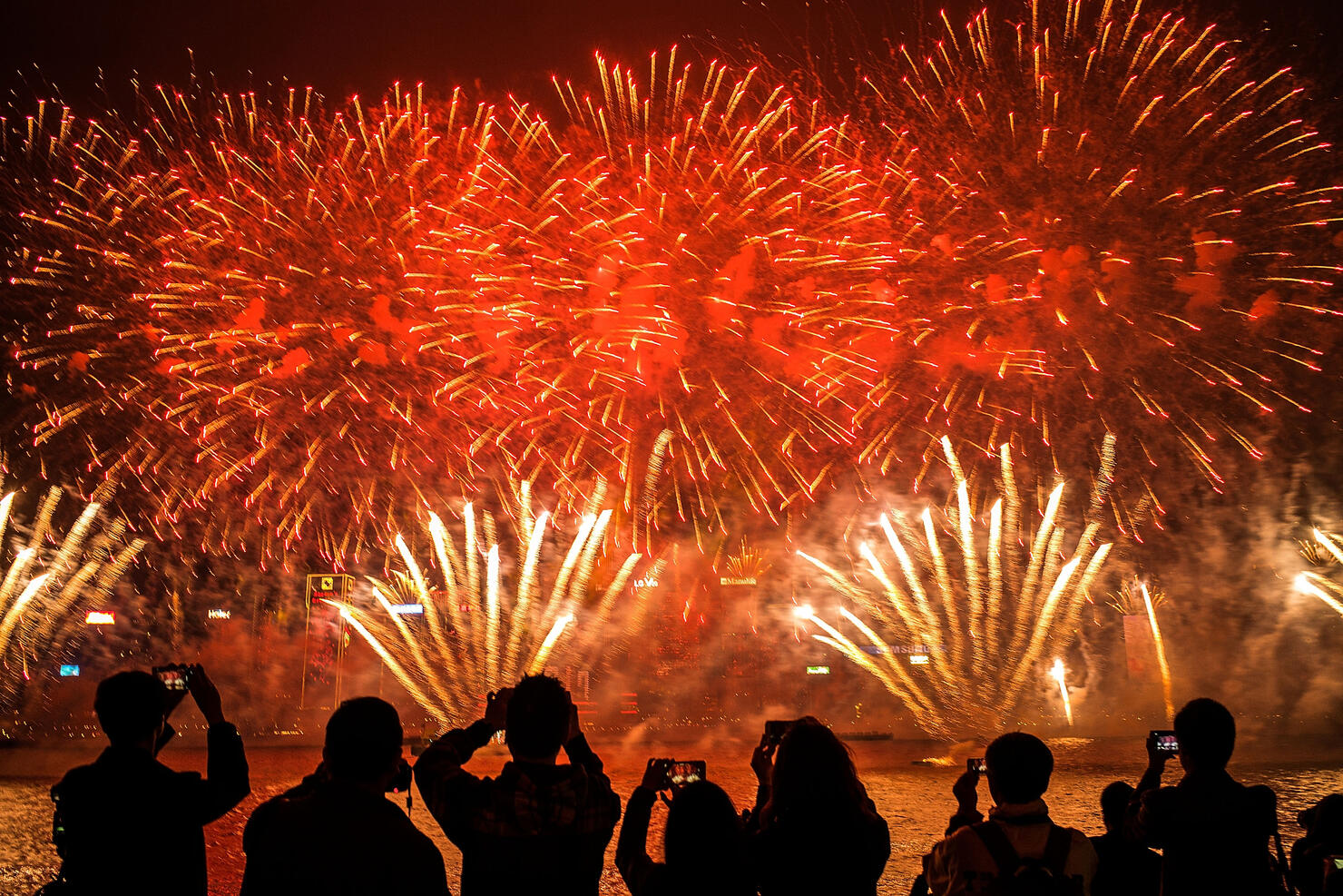 Hong Kongers Countdown To The New Year