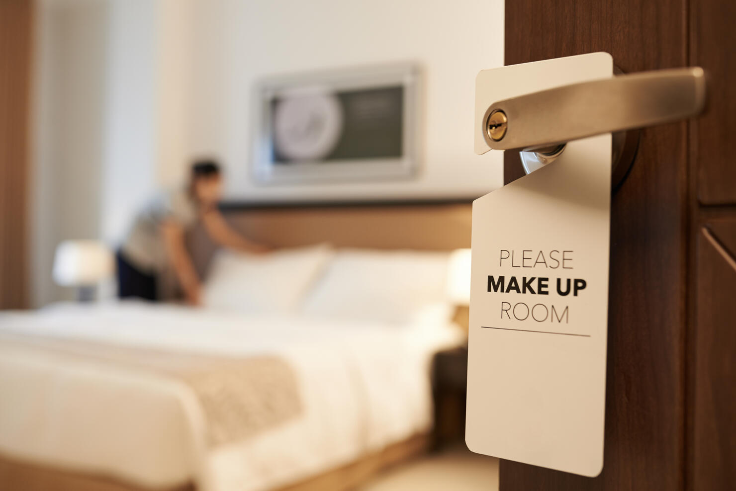 Please make up my room