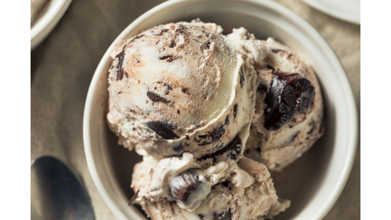 Homemade Moose Tracks Ice Cream