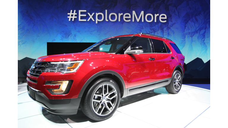Los Angeles Hosts Annual Auto Show