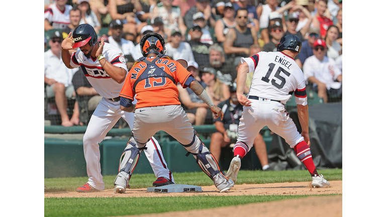 Houston Astros v Chicago White Sox