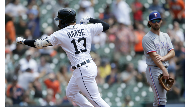 Texas Rangers v Detroit Tigers