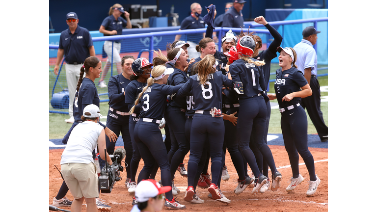 Softball - Olympics: Day 3