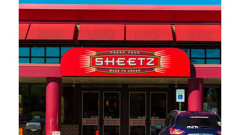 Sheetz Fresh Food Made-to-Order Entrance Sign