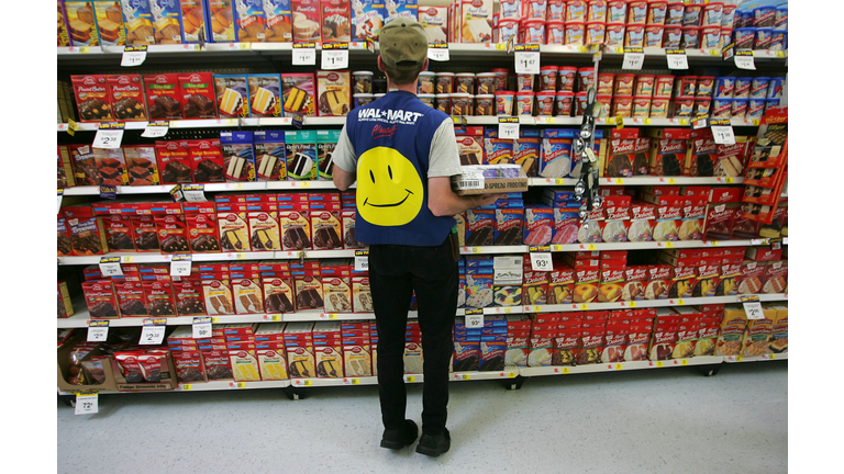 Wal-Mart Dominates U.S. Retail Economy