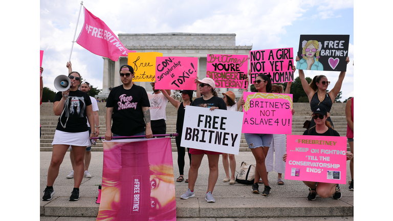 'Free Britney' Rally Held In Washington, DC