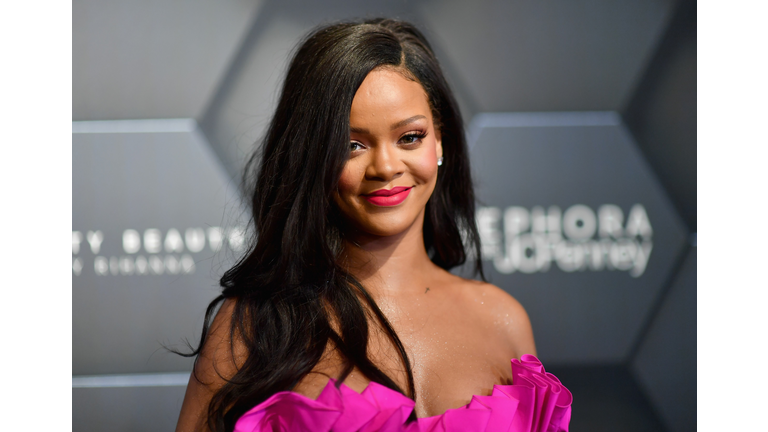 US-ENTERTAINMENT-COSMETICS-RIHANNA