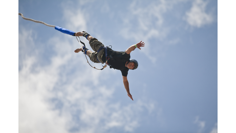 Bungee jumping man