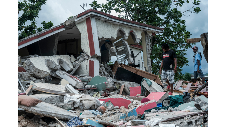 TOPSHOT-HAITI-EARTHQUAKE