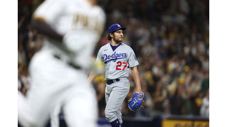 Los Angeles Dodgers v San Diego Padres