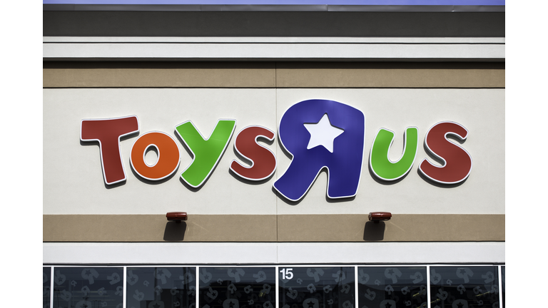 Toys R Us Signage