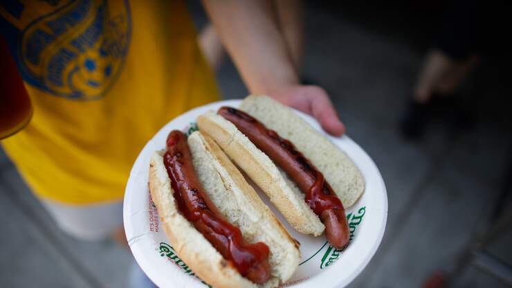 Hot Dogs Can Take 36 Minutes Off Your Life; Study Says ...