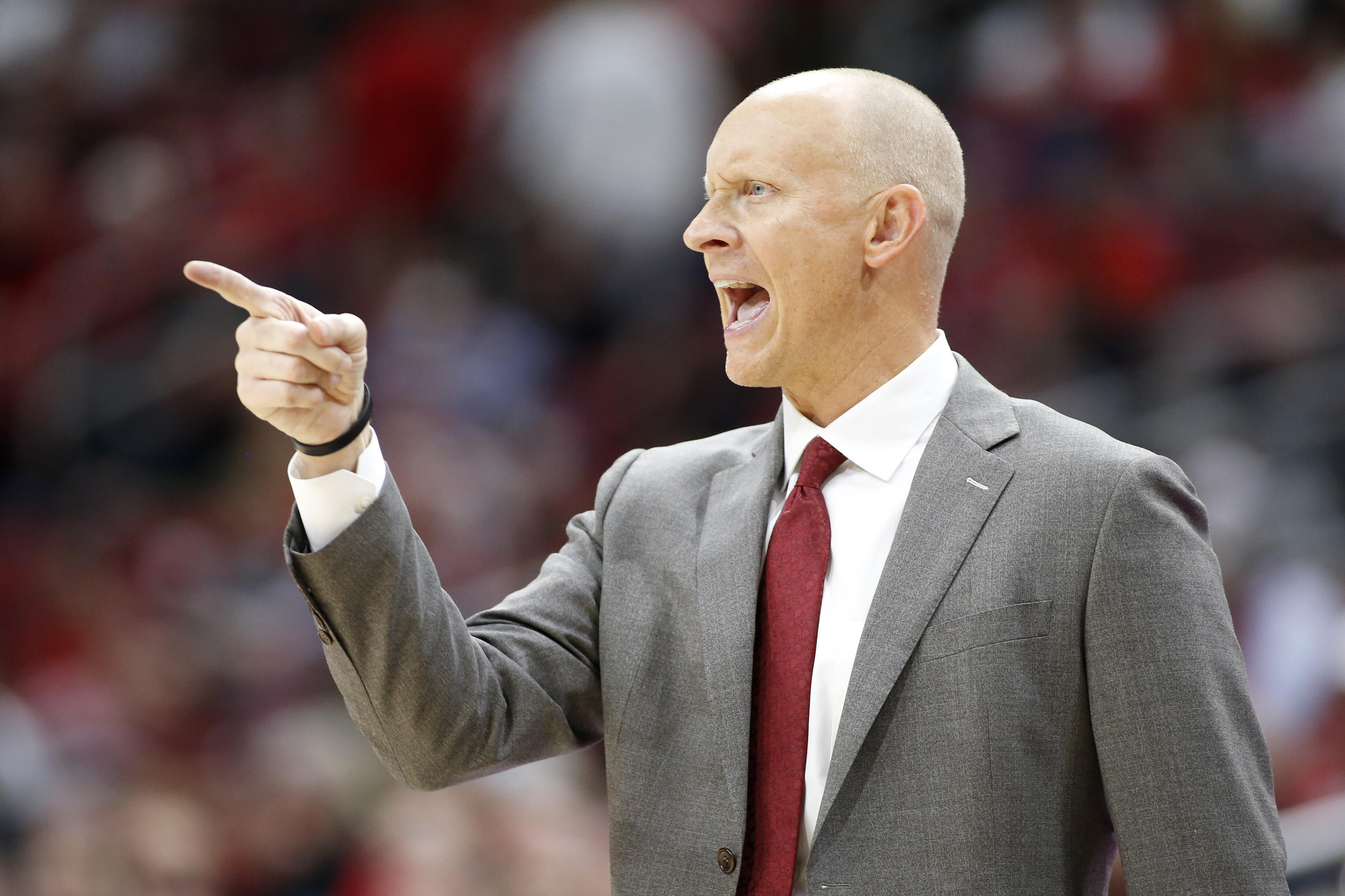 Louisville Suspends Men's Basketball Coach For 6 Games | iHeart