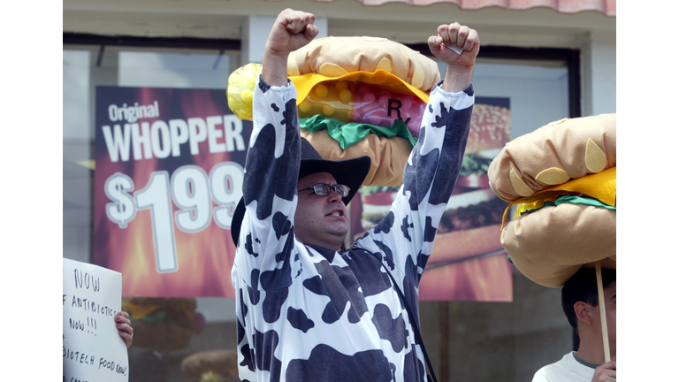 Protesters Put Pressure On Fast Food Restaurants To Not Use Meat With Inappropriate Antibiotics