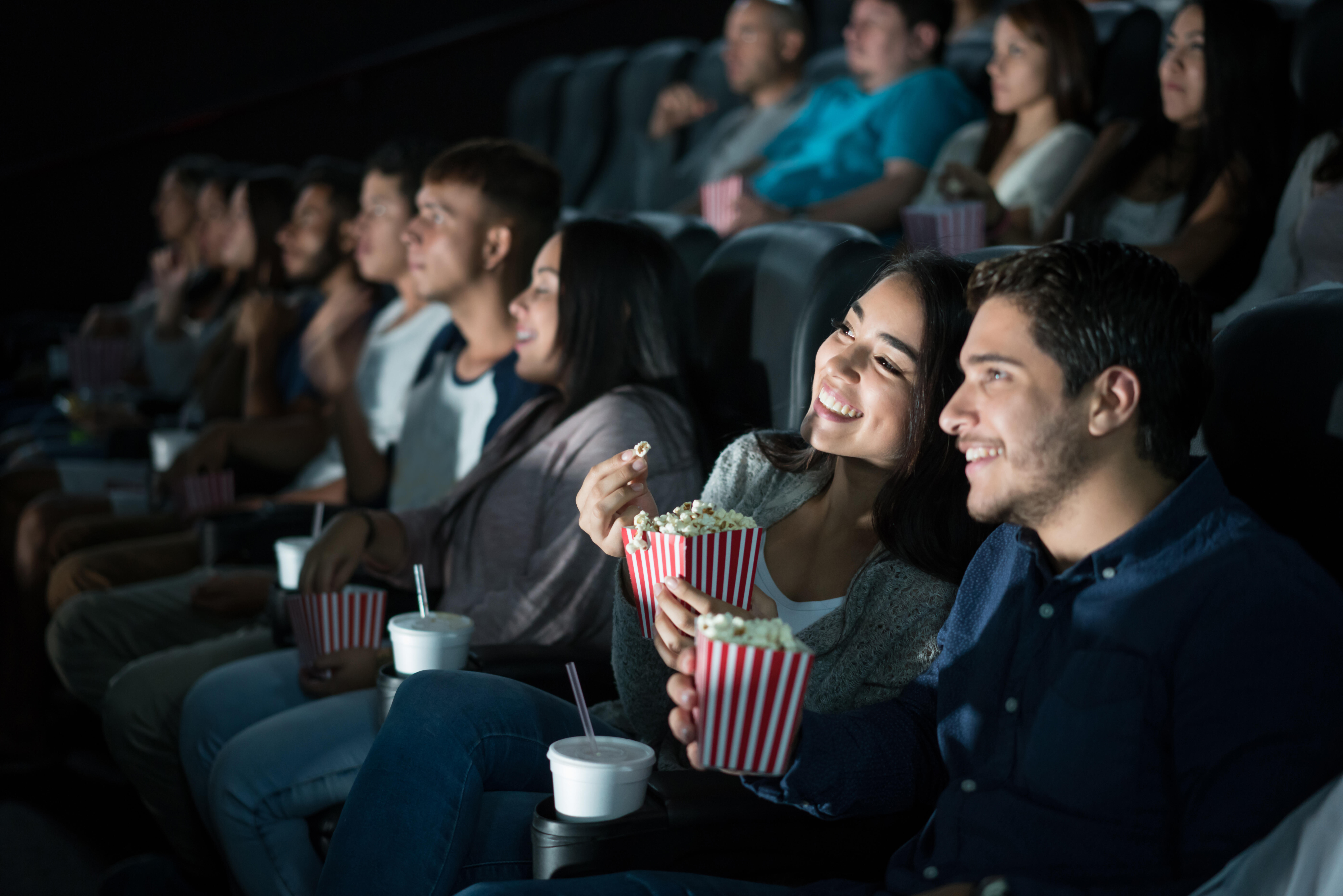 Regal Cinemas, UA & Edwards Theatres: Movie Tickets & Showtimes