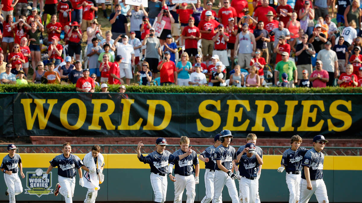 Two Texas Little League World Series Players Caught Looking at Boobs