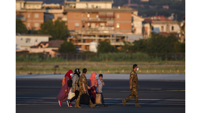 Last Evacuation Of Italian Troops Arrive From Afghanistan