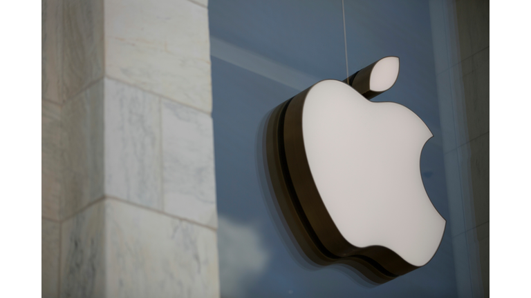 US-COMPANY-LOGO-APPLE