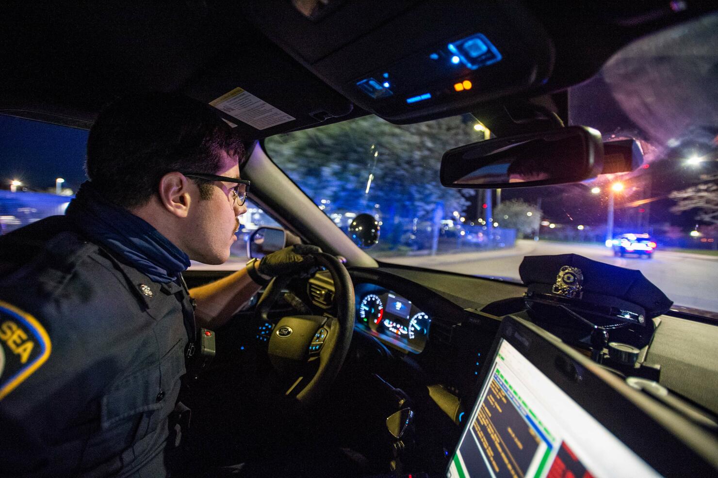 US-COMMUNITY-POLICE