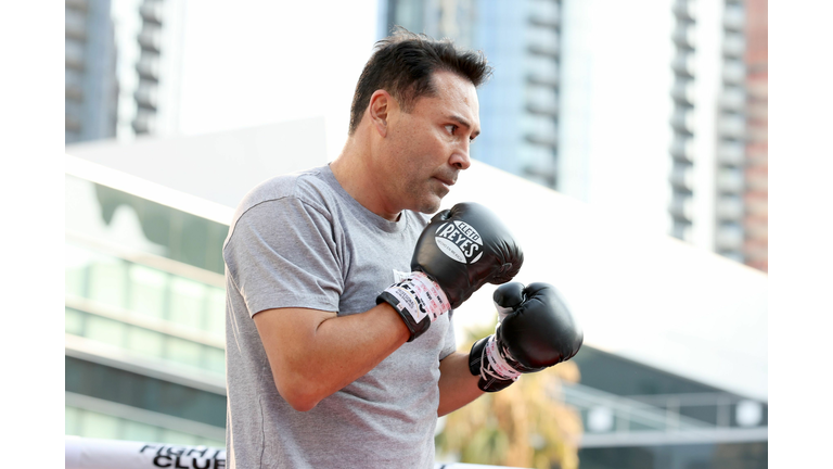 Boxing Legend "The Golden Boy" Oscar De La Hoya, Hosts Open To The Public Media Workout