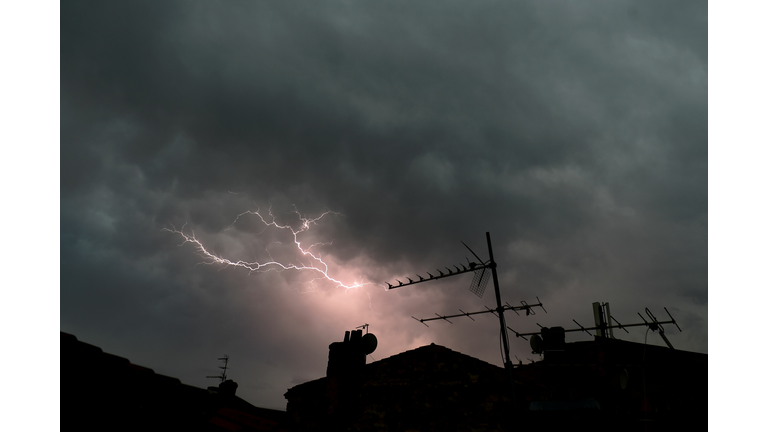 TOPSHOT-FRANCE-WEATHER-STORM