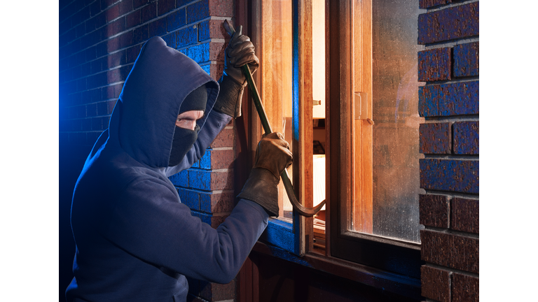 House break in by burglar