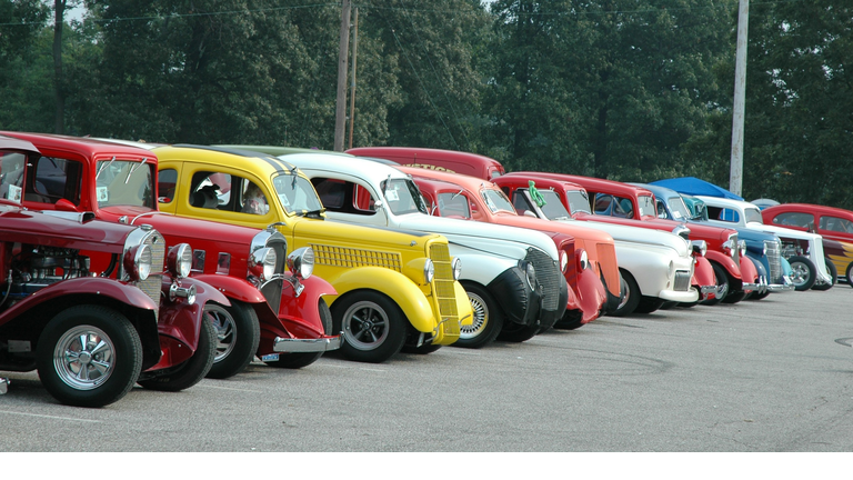 Classic Street Rod Automobile Lineup at Frog Follies Car Show