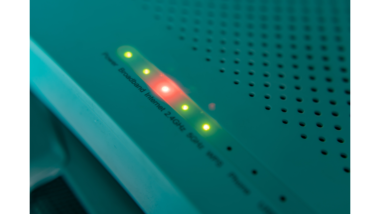 Internet status light on internet router turns red when the network has the problem