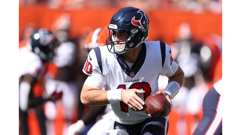 Houston Texans v Cleveland Browns