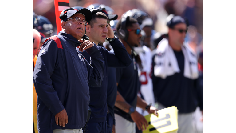 Houston Texans v Cleveland Browns