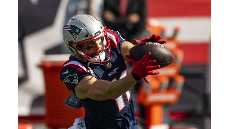 Denver Broncos v New England Patriots