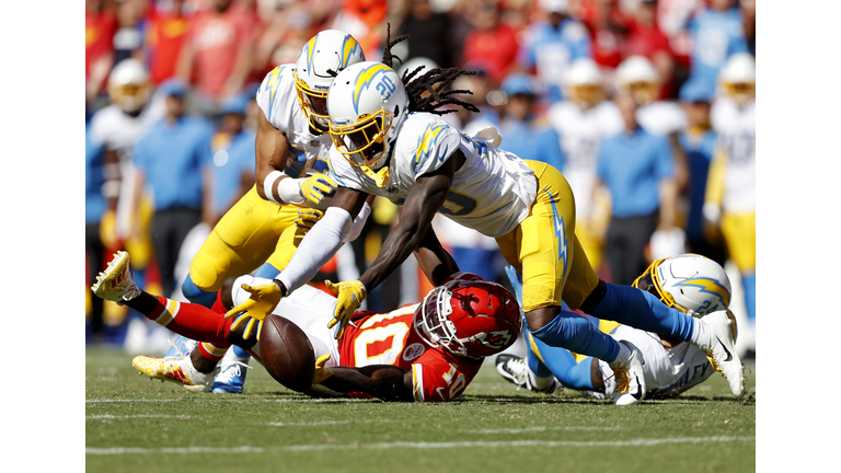 Los Angeles Chargers v Kansas City Chiefs