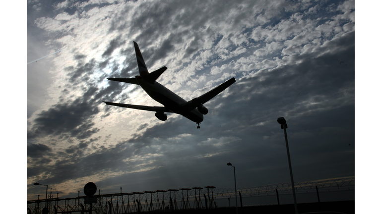 Environmentalists Focus On Impact Of Air Travel
