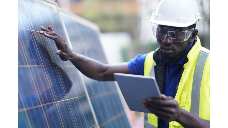 Solar energy systems engineer perform analysis solar panels