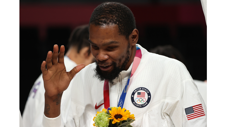 Men's Basketball Medal Ceremony: Day 15