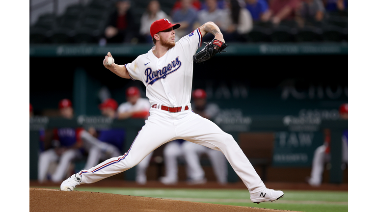 Los Angeles Angels v Texas Rangers