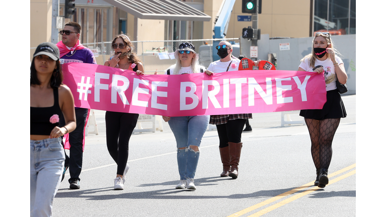 #FreeBritney Rally In Los Angeles