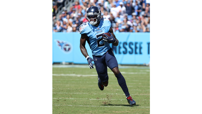 Indianapolis Colts v Tennessee Titans