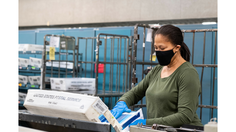 US-HEALTH-VIRUS-USPS