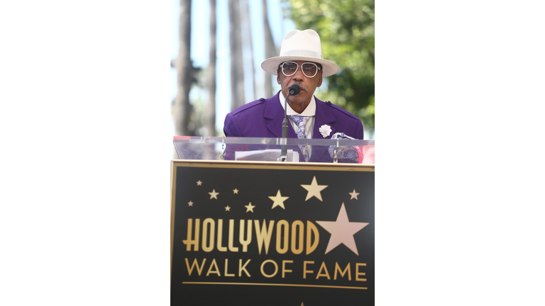 Hollywood Chamber Of Commerce To Honor The Chi-Lites With Star On Hollywood Walk Of Fame