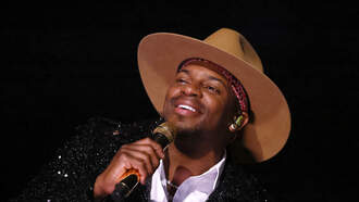 Jimmie Allen Does The Salsa On DWTS! 