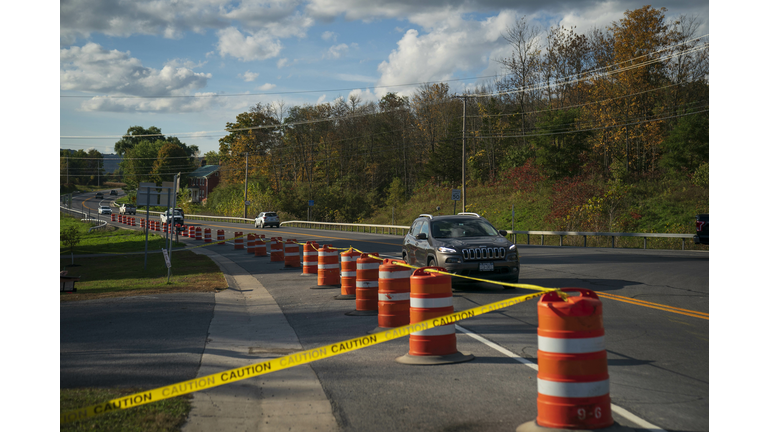 Vigil Held For Victims Of Limo Crash Over Weekend That Killed 20 People From Town Of Amsterdam, NY