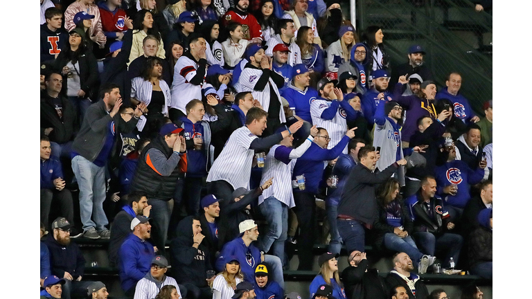 Los Angeles Dodgers v Chicago Cubs