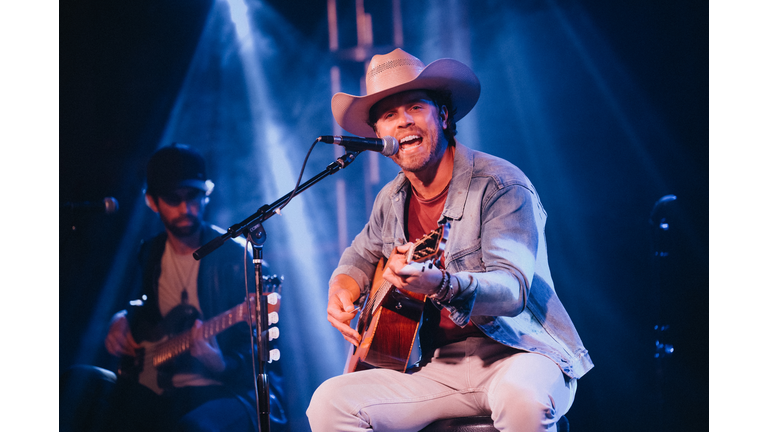 Dustin Lynch With Special Guests: Jimmie Allen And LOCASH Live Stream Concert - Nashville, TN