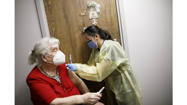 Toronto Retirement Residents Receive COVID-19 Vaccinations