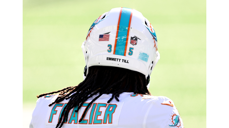 Miami Dolphins v New York Jets